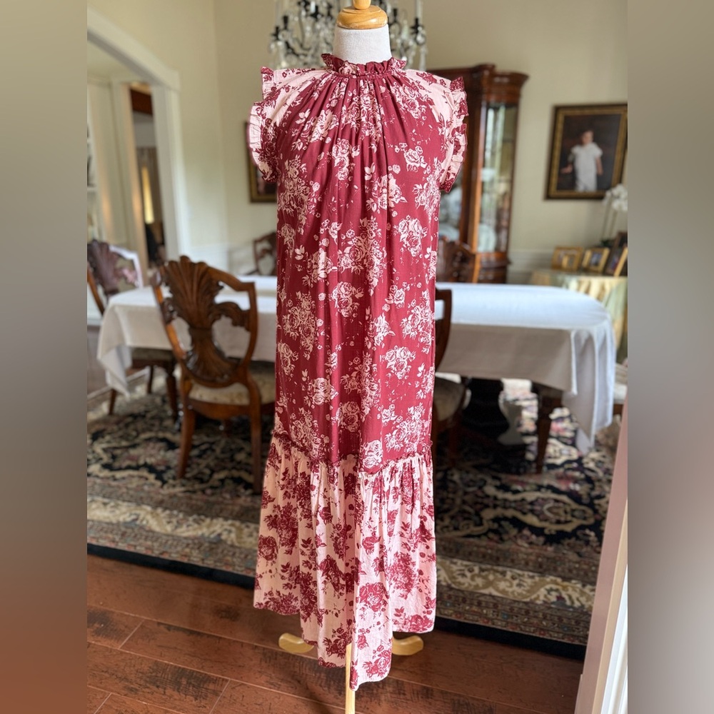Anna Cate Emmaline Pink and Burgandy Flutter Sleeve Midi Dress - Picture 3 of 4